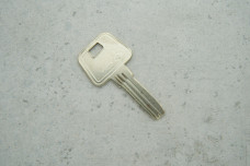 Заготовка ключа JMA AZ 9D (AZ 6R-Silka. HS 7)