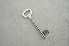 Заготовка ключа KALE SKA 4UG1