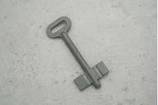 Заготовки ключа РУС ПРАВИЙ середній