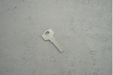 Заготовка ключа APEX навісний