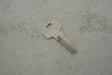 Заготовка ключа Canas P3M1