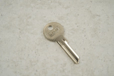 Заготовка ключа JMA TIT 8D (TITAN)