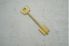 Заготовка ключа МОТУРА права довга