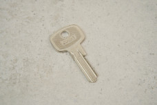 Заготовка ключа JMA CE 53D (CES)