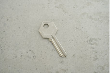 Заготовка ключа JMA U 5D Yale/ UL 050(кит)