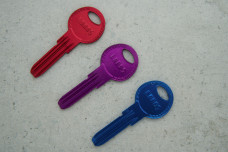 Заготовка ключа Canas PKA 17AL кольоровий