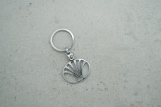 Брелок ДЕО металевий