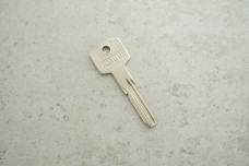 Заготовка ключа AB 48 ( Ci 26 з дов упор )