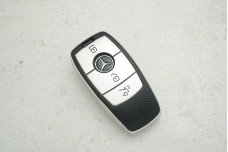 Чохол Mercedes срібло чорний поліуретан