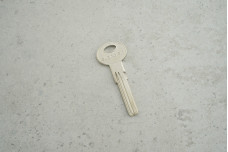 Заготовка ключа GUARDIAN вертикальний оригін Гардіан