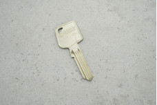 Заготовка ключа MAUER MLS