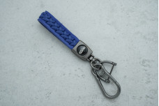 Брелок "Авто" плетений ремінець синій
