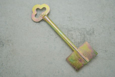 Заготовка ключа Жовті води діам. 6.5/ 85 2бор з отвором