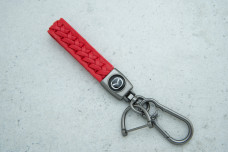 Брелок Mazda плетений ремінець червоний