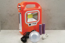 Світильник світлодіодний на сонячній батареї Аварійний 6399