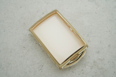  Чохол Volvo білий поліуретан