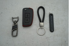 Чохол Nissan чорний шкіра (+ візитниця)