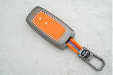 Чохол Suzuki метал + силікон помаранчевий