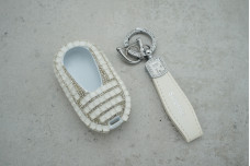 Чохол Mercedes стрази білий, універсальний