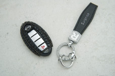 Чохол Nissan великі стрази чорний, універсальний