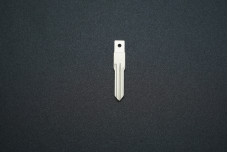 Лезо до автоключа Dacia HU136