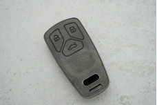 Чохол Audi сірий, вставки з екошкіри + поліуретан