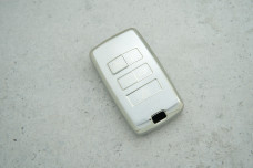 Чохол Land Rover сірий-срібло поліуретан