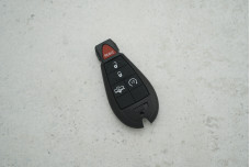 Корпуса пульта Chrysler 4+1 кнопки (без леза, кріплення батарейки зліва)