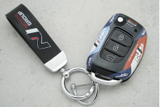 Чохол Hyundai ударостійкий полімер універсальний