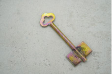 Заготовка ключа Жовті води Ø7 L85 двохбородий без отвору 