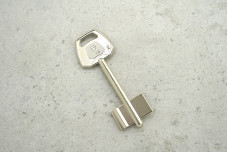 Заготовка ключа EZCURRA (E)