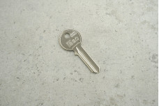 Заготовка ключа ISEO Universal U5D UL050