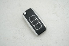 Корпус пульта BMW HU92 3 кнопки (метал по бокам)