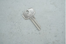 Заготовка ключа AP2D 0119SK APECS-IMPERIAL дзеркальний