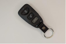 Корпус брелока Kia-Hyundai 3 кнопки + паніка