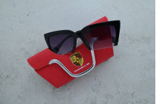 Авточохол Porshe для окулярів червоний