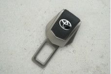 Заглушка ременя безпеки Toyota графітовий метал + шкіра