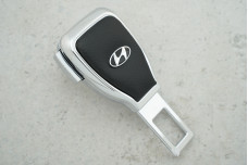 Заглушка ременя безпеки HYUNDAI метал + шкіра