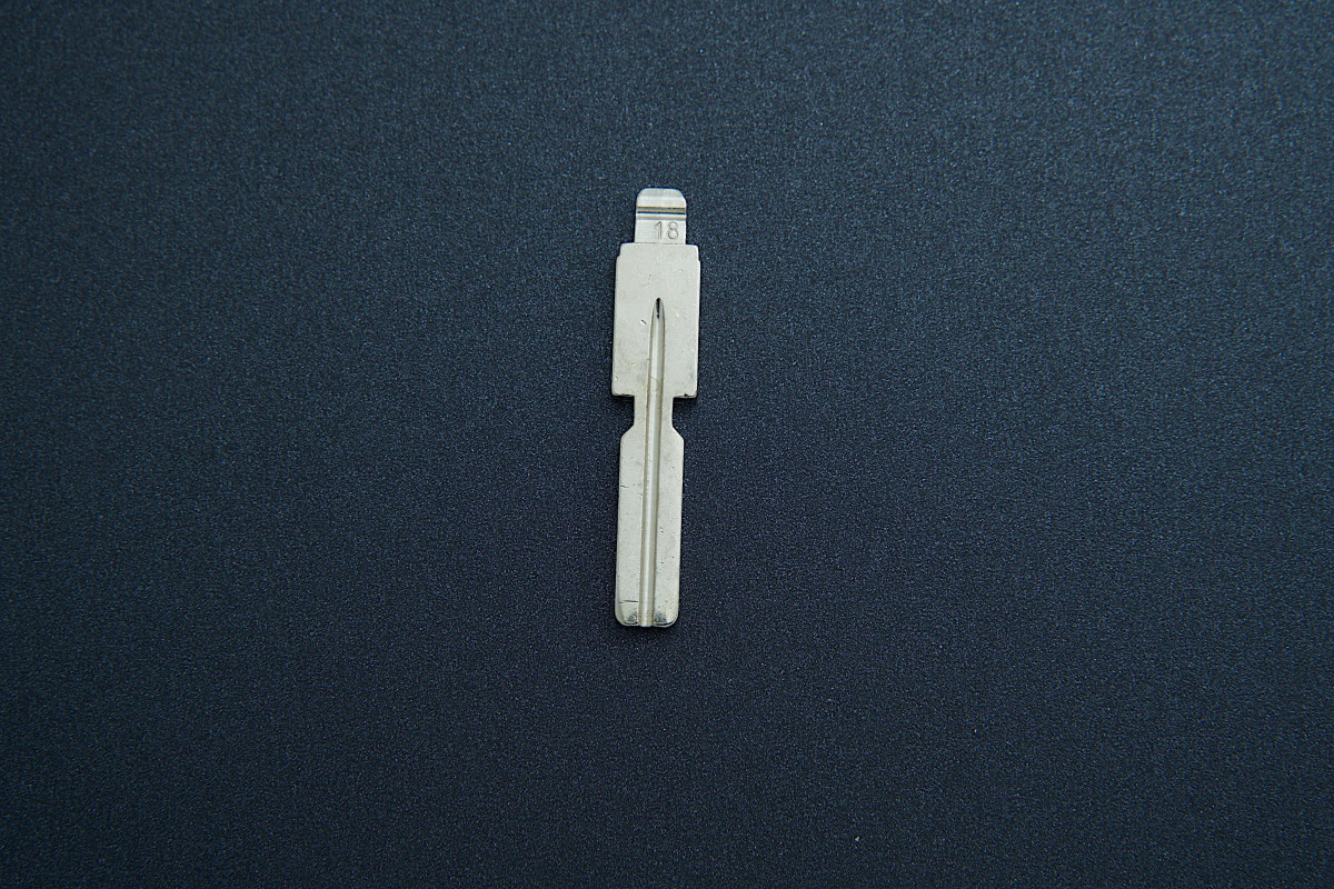 Лезо для автоключа BMW HU58FH