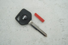 Корпус мотоключа Honda HOND24P1 (під чіп)