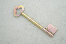 Заготовка ключа Жовті води Ø 7 ℓ=85 1 бор з отвором