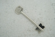 Заготовка ключа ДВЕРНЯК