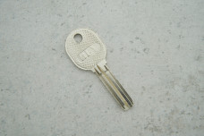 Заготовка ключа Canas PBY 2 (BEY)