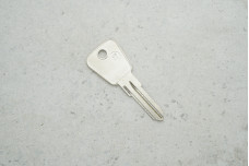 Заготовка ключа JMA UN FT