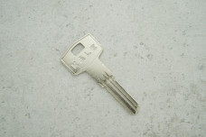 Заготовка ключа Canas PKA 18S ( VORTEX ) (KALE)