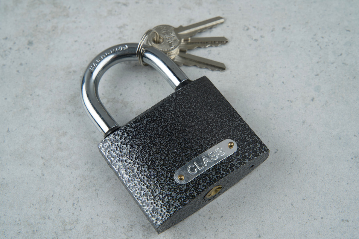 Замок навісний Class 75мм 