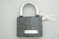 Замок навісний Class Kos 75 мм (сірий полімер легкий)