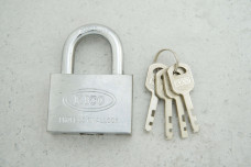 Замок навісний КІСО SQUARE 60 мм в блістері (4 ключа)