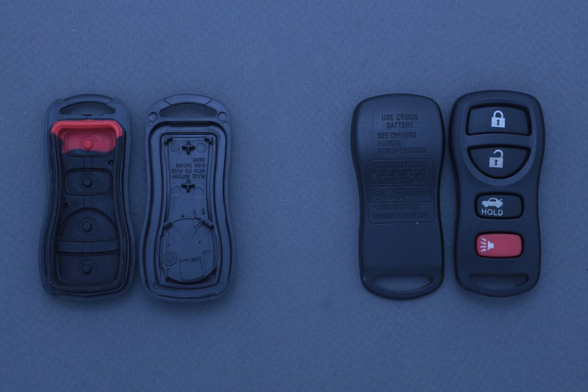 Корпус ключа із сигналізацією Nissan 3 кнопки + Паніка