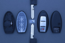 Корпус пульта Infiniti SMART NSN14 2 кнопки + паніка (Ліве кріплення батарейки)